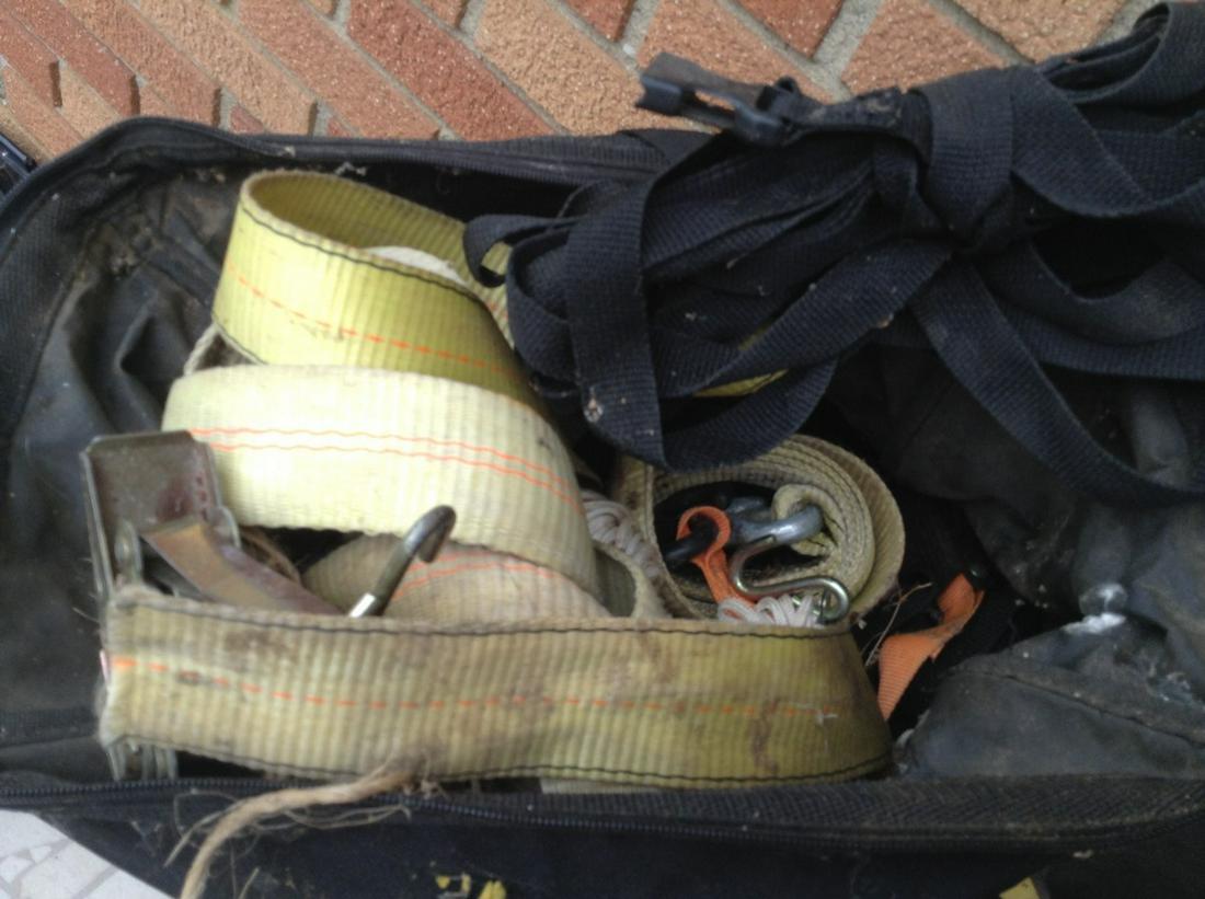 industrial ratcheting tie downs (1 of 1)