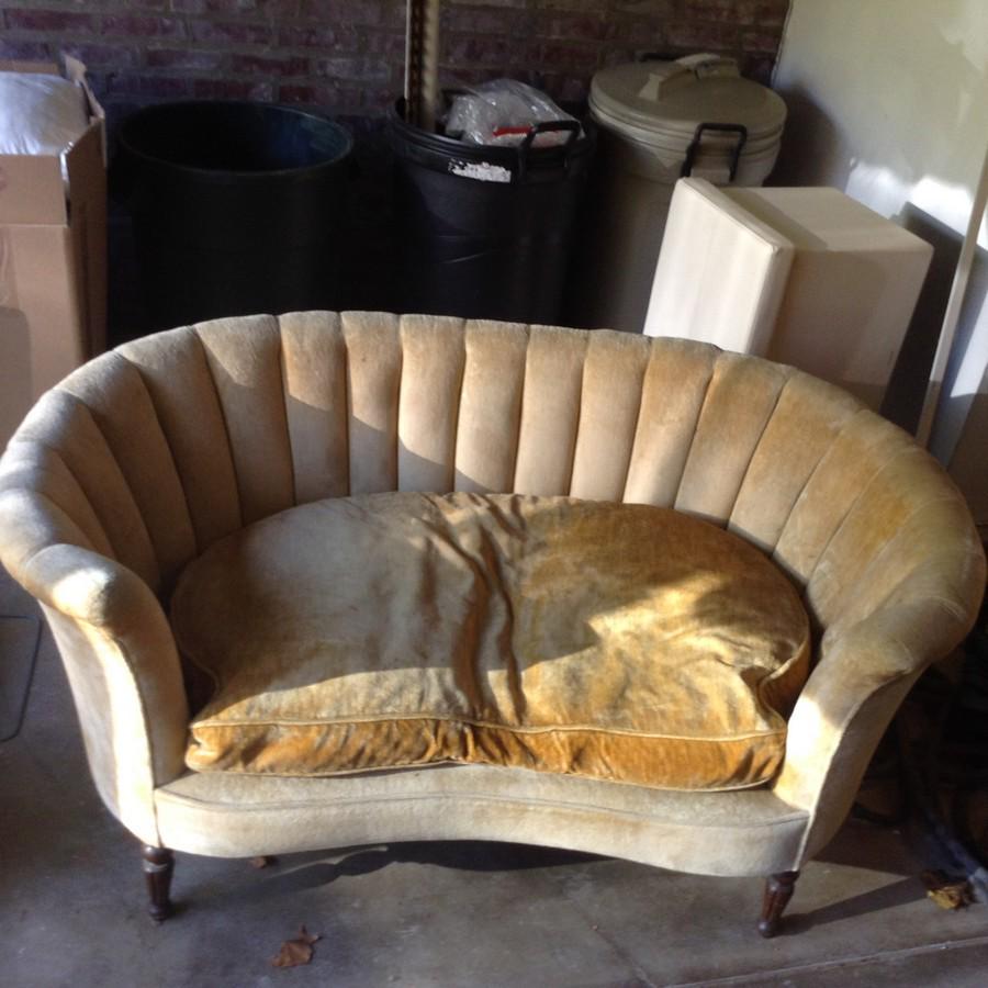 Early 1900s settee 56" across: Early 1900s settee 56" across