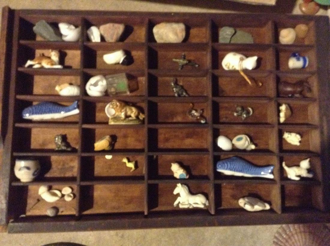 Lg lot of wade & other figures: Lg lot of wade & other figures