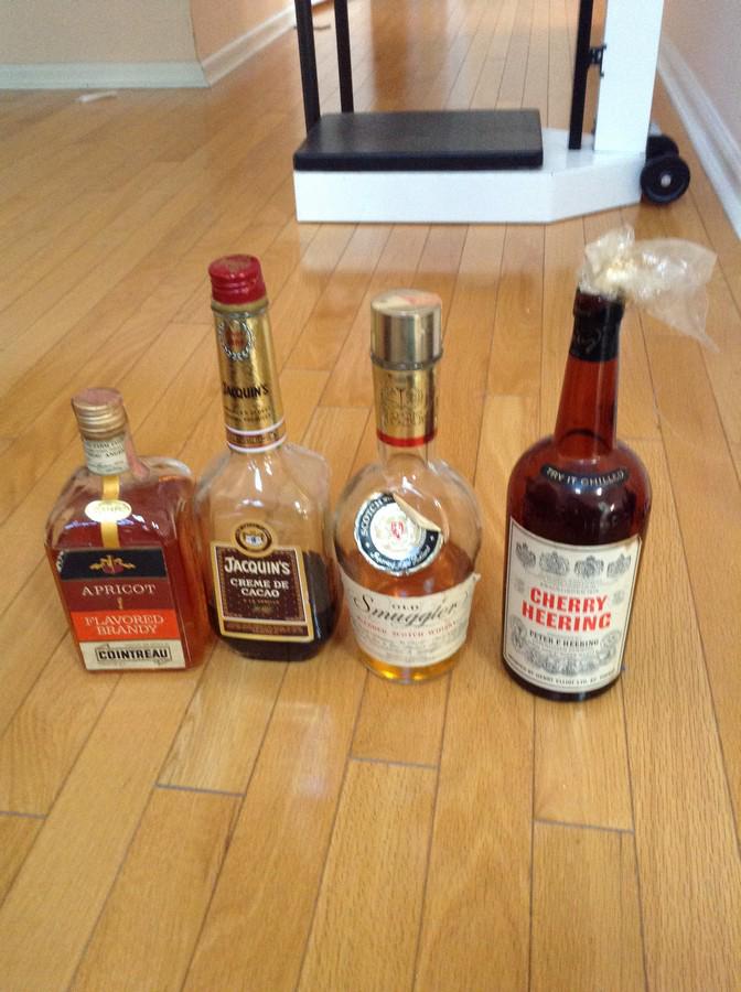 Lot of Opened Liquors: Lot of Opened Liquors