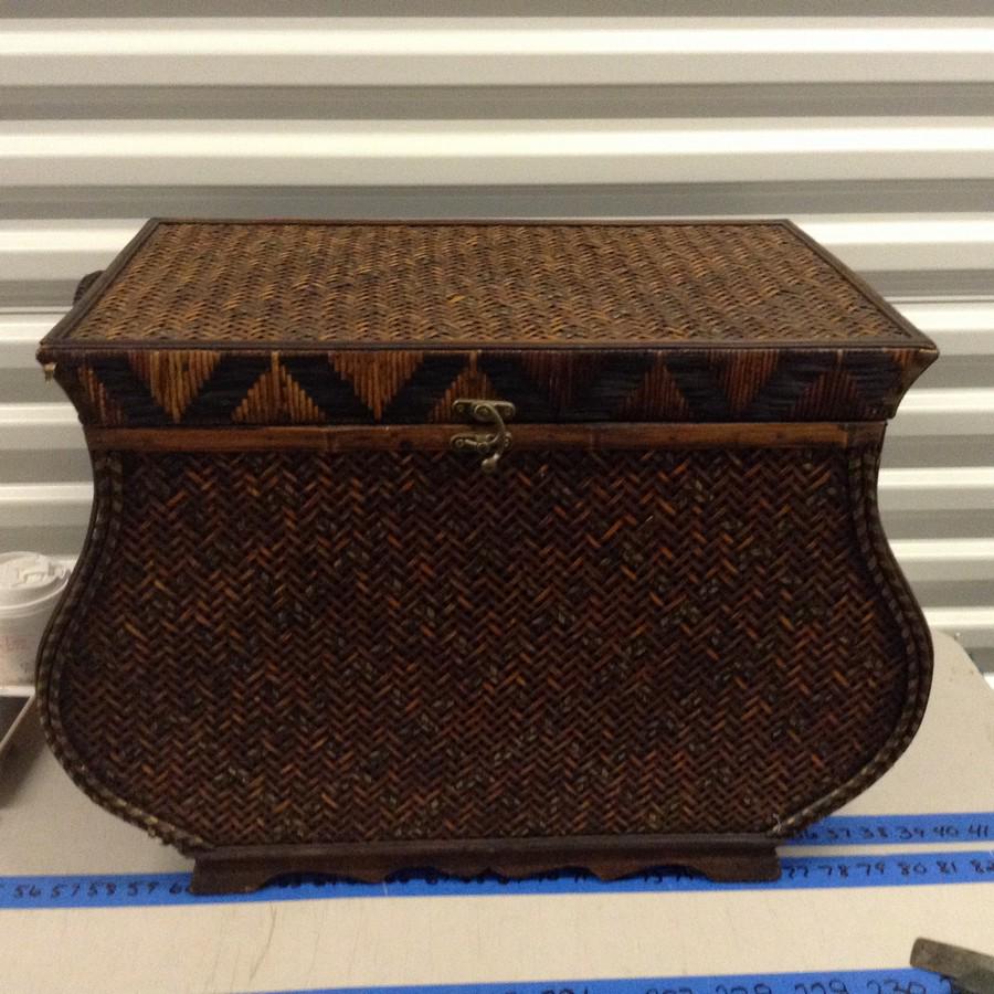 wicker chest: wicker chest