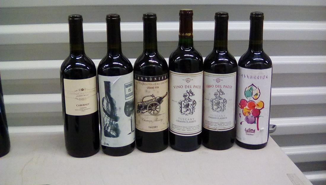lot of 6 mixed wines, vino del paest, cabernet ect: lot of 6 mixed wines, vino del paest, cabernet ect