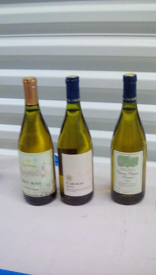 lot of Weninger Brut Rose, Chianti Classico Riserva and: lot of Weninger Brut Rose, Chianti Classico Riserva and Carligas Merlot