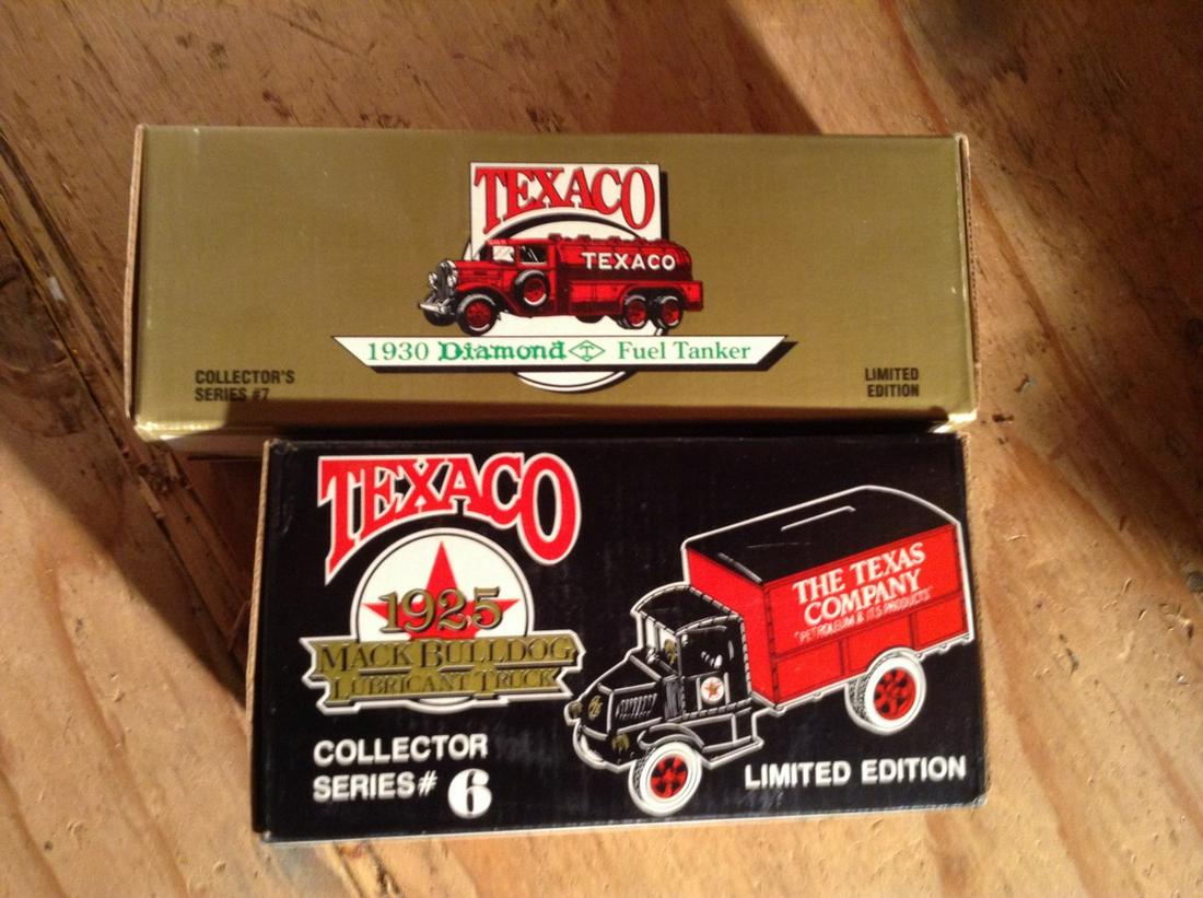2 Texaco Die Cast Banks: 2 Texaco Die Cast Banks