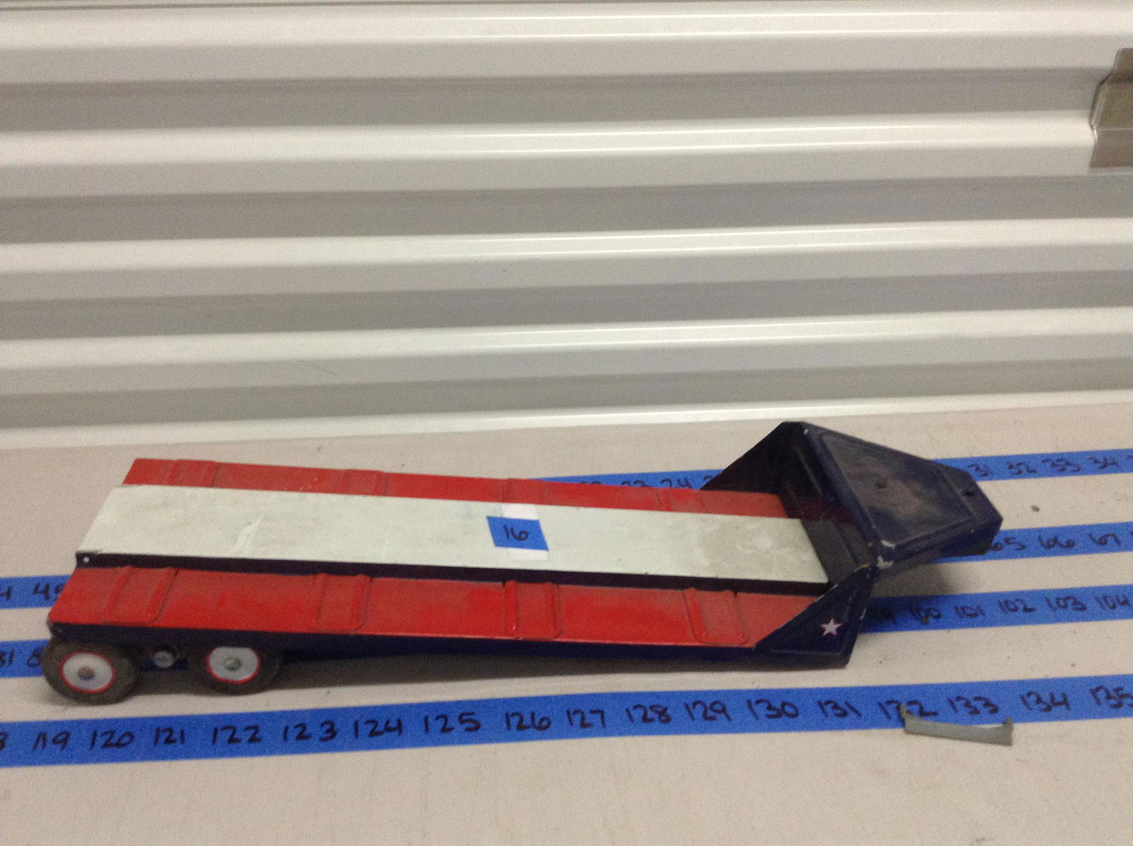 Nylint vintage trailer 2ft long (1 of 1)