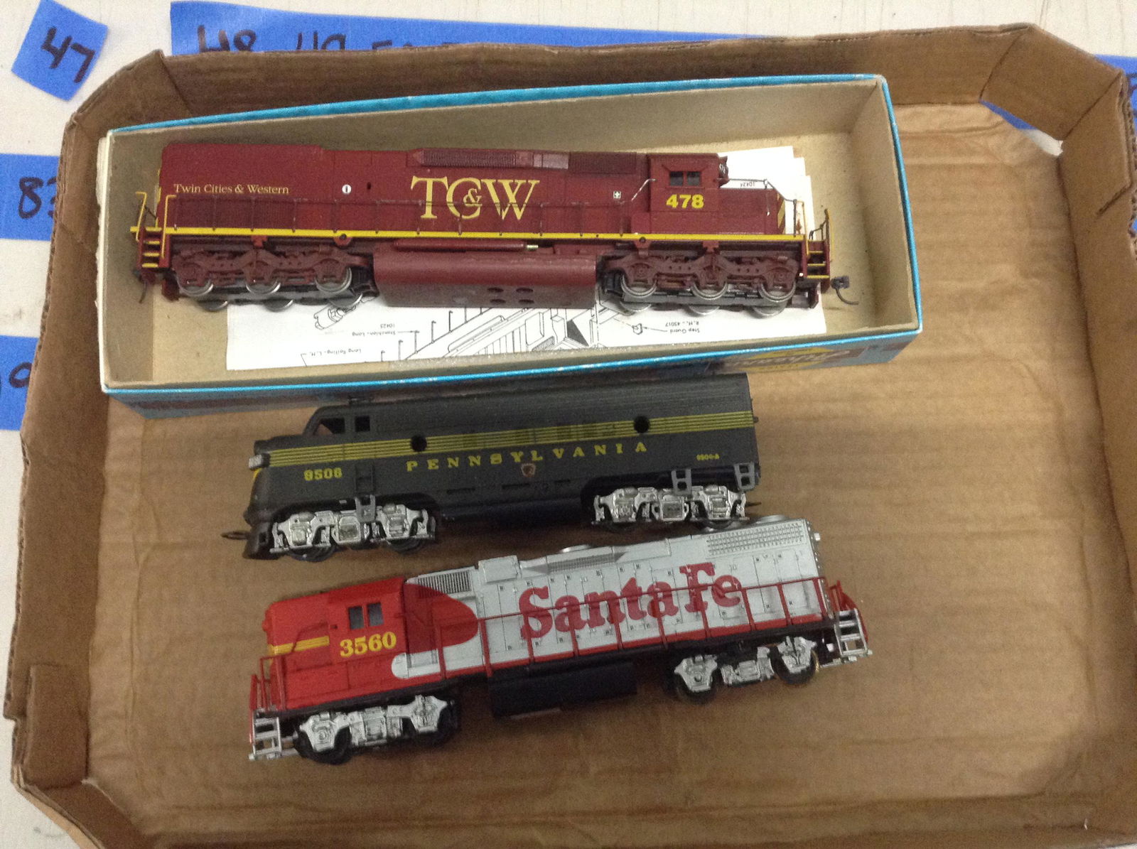 lot of ho train engines (1 of 1)