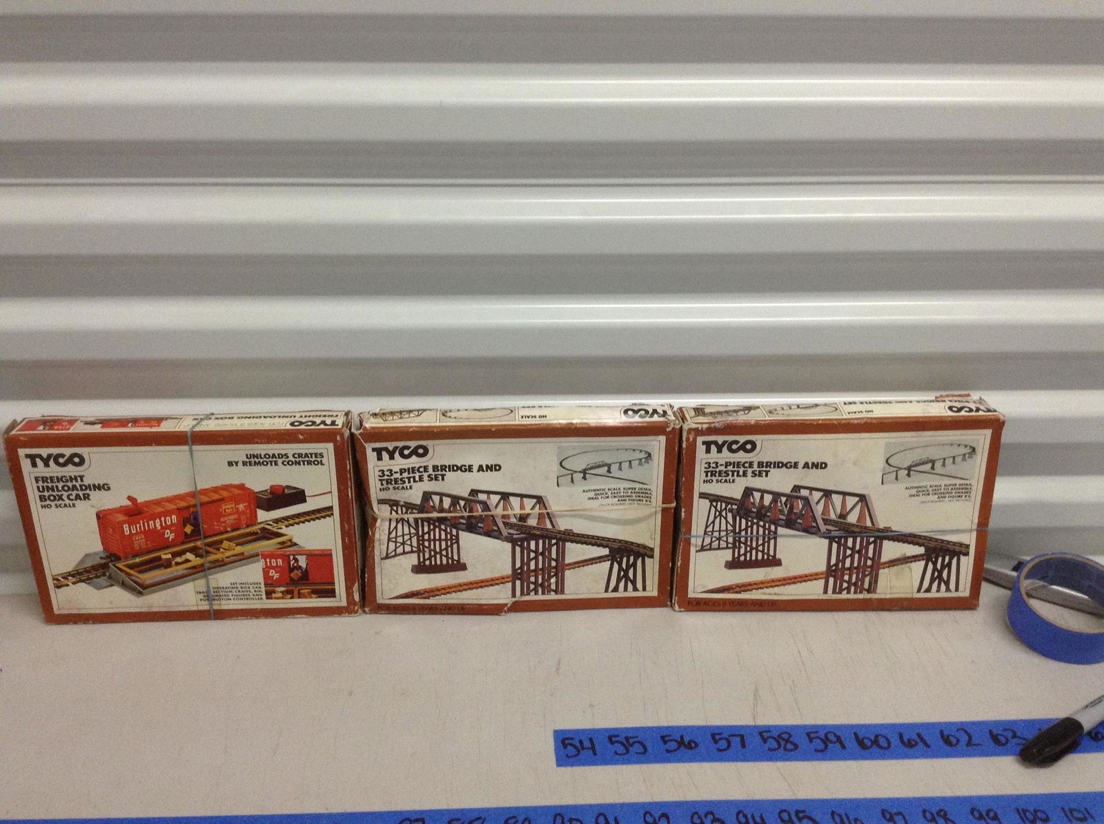 Tyco HO bridge and trestle set in the package (1 of 1)