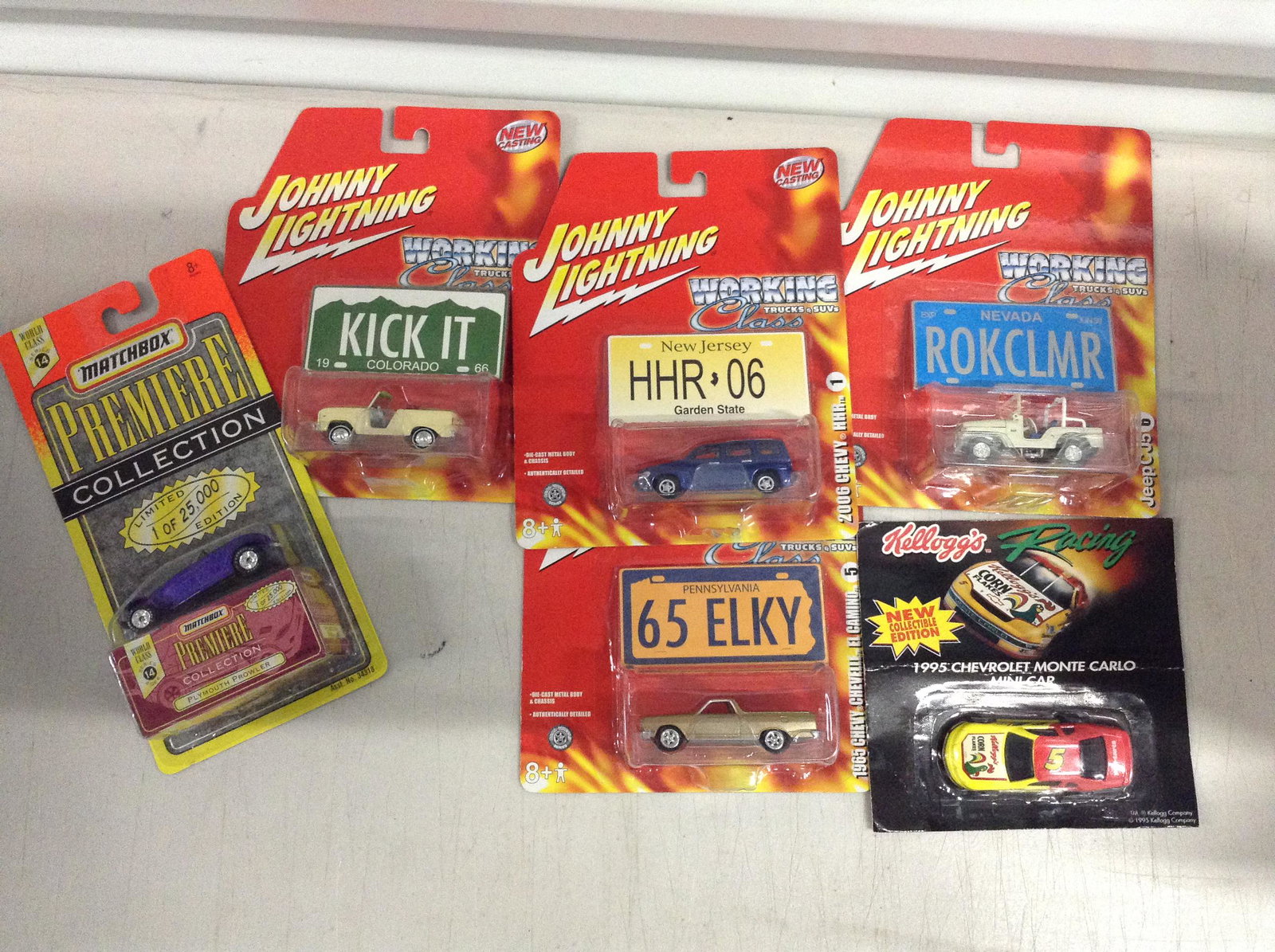 lot of Johnny lighting and other matchbox cars: lot of Johnny lighting and other matchbox cars