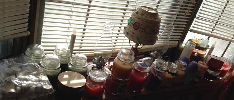 Large amount of Yankee candles & more: Large amount of Yankee candles & more