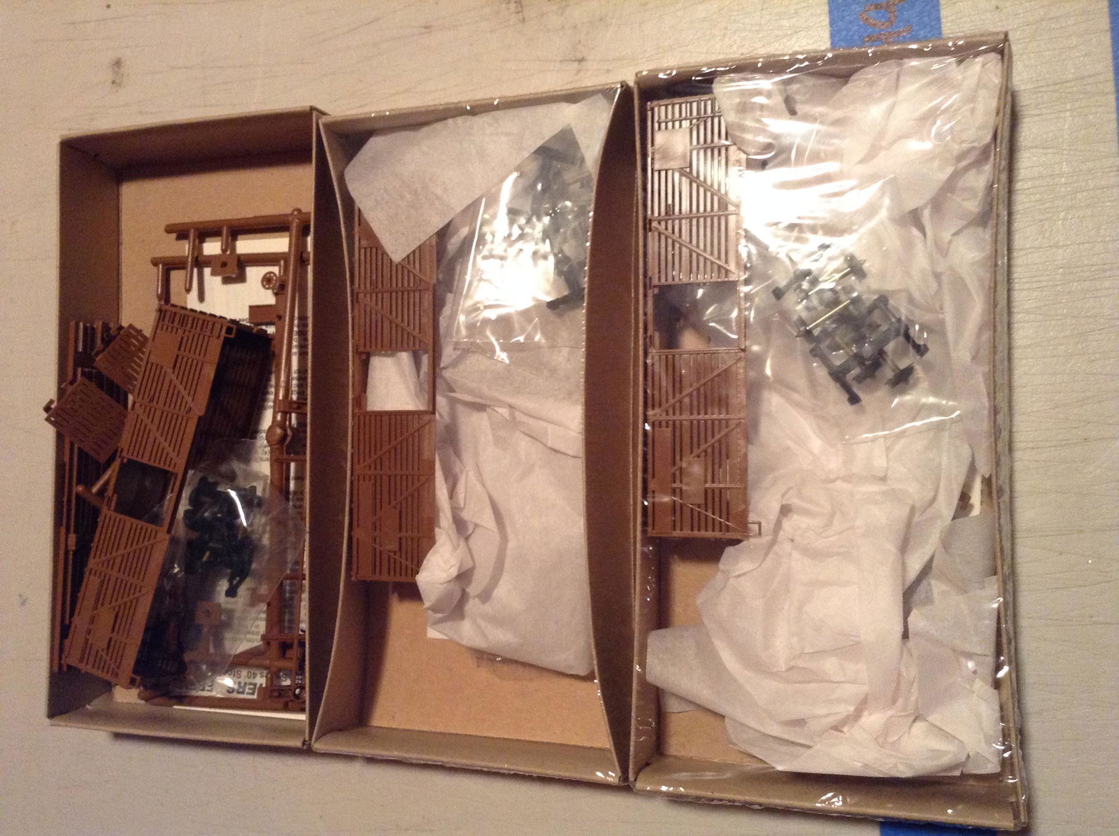 lot of three Walthers unbuilt train models (1 of 1)