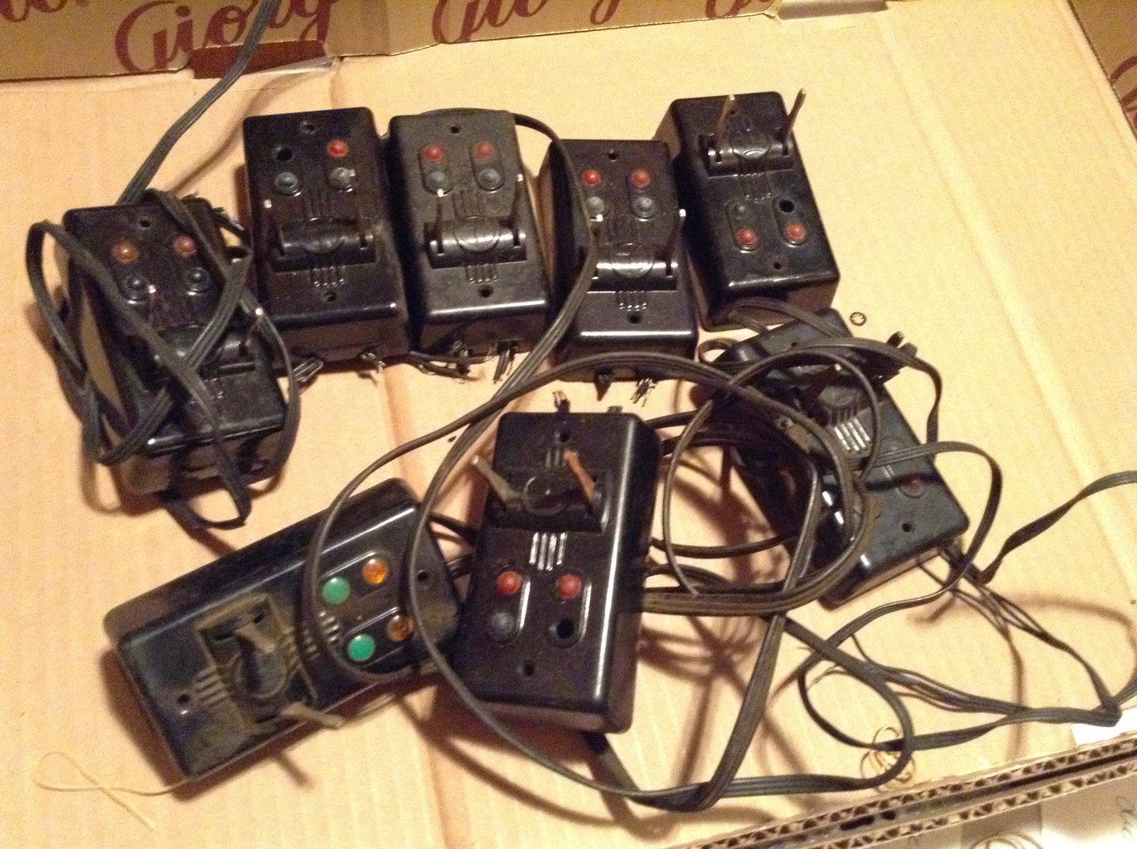 large lot of double bulb switches: large lot of double bulb switches