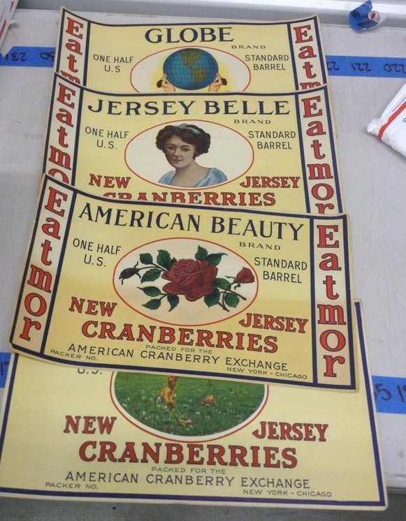paper signs for wooden crates: paper signs for wooden crates
