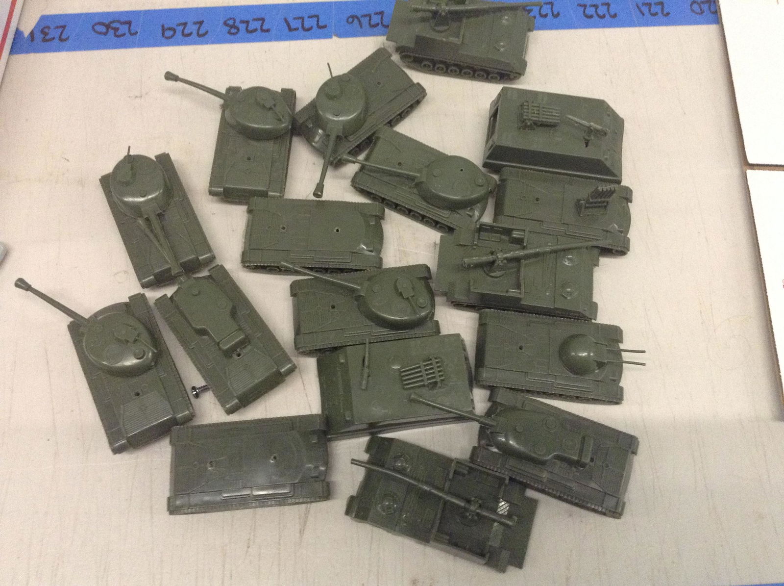 vintage plastic military vehicles and weapons (1 of 1)