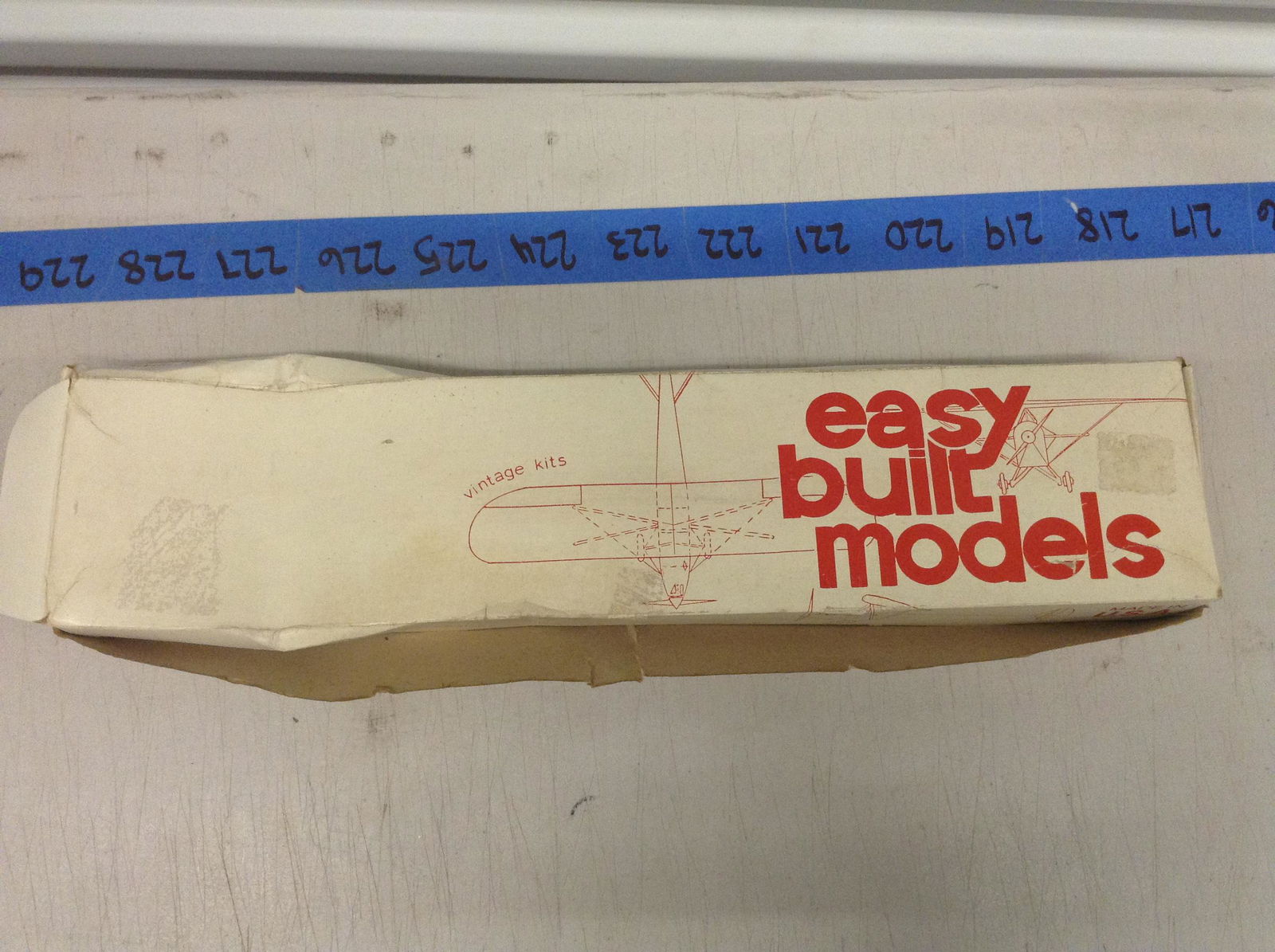 vintage easy built models never built (1 of 1)