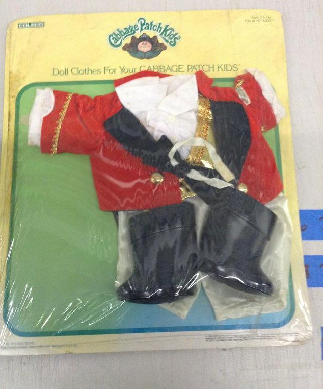 1980s Cabbage Patch Kids Clothes in the package: 1980s Cabbage Patch Kids Clothes in the package