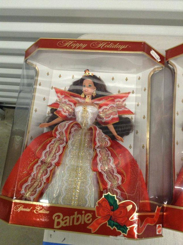 Mattel Barbie Happy Holidays new in package (1 of 1)