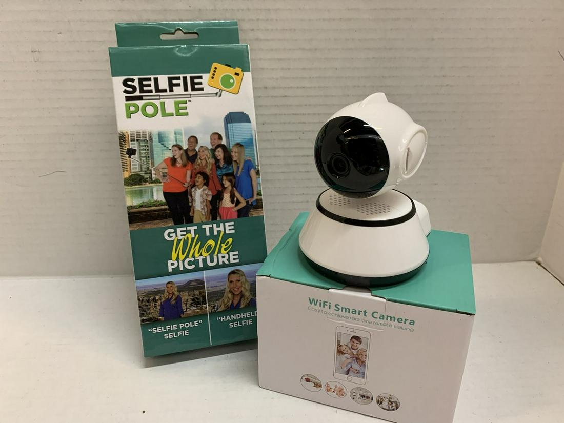 WiFi Smart Camera and Selfie Pole (1 of 1)