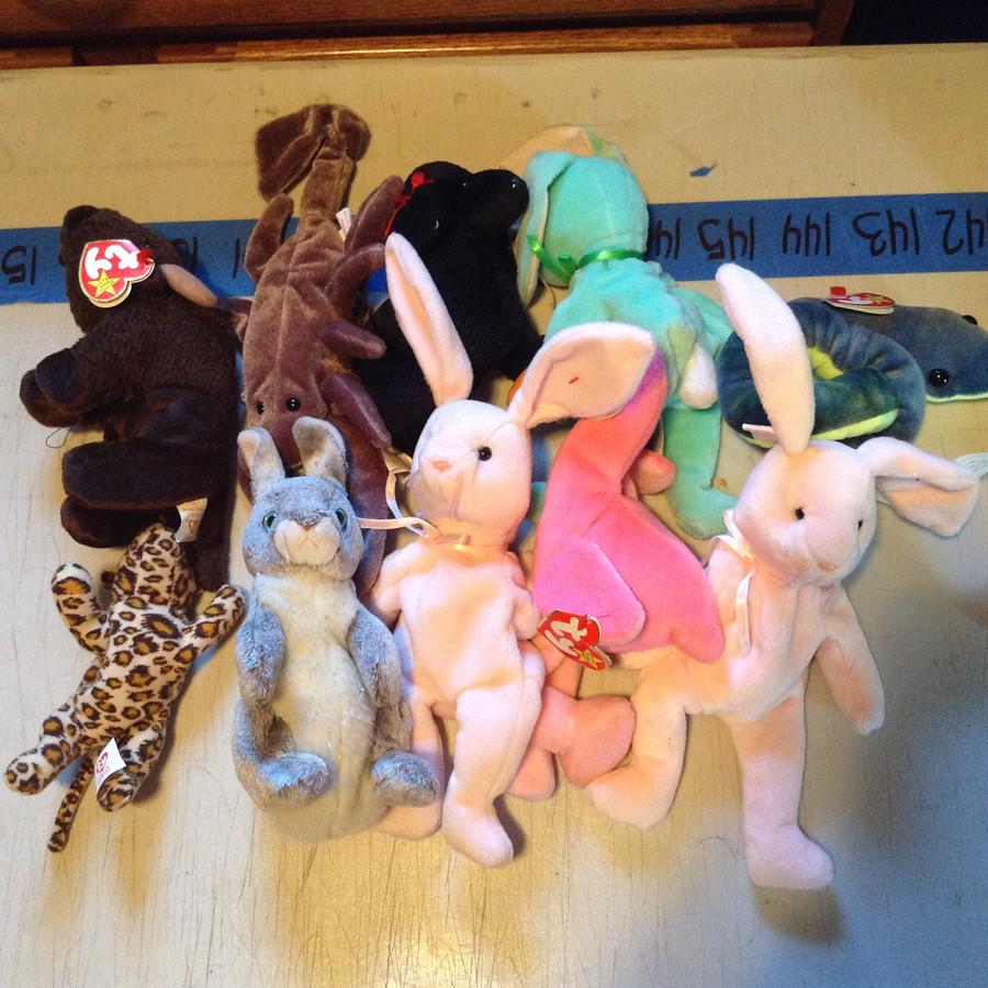 lot of 10 beanie babies: lot of 10 beanie babies