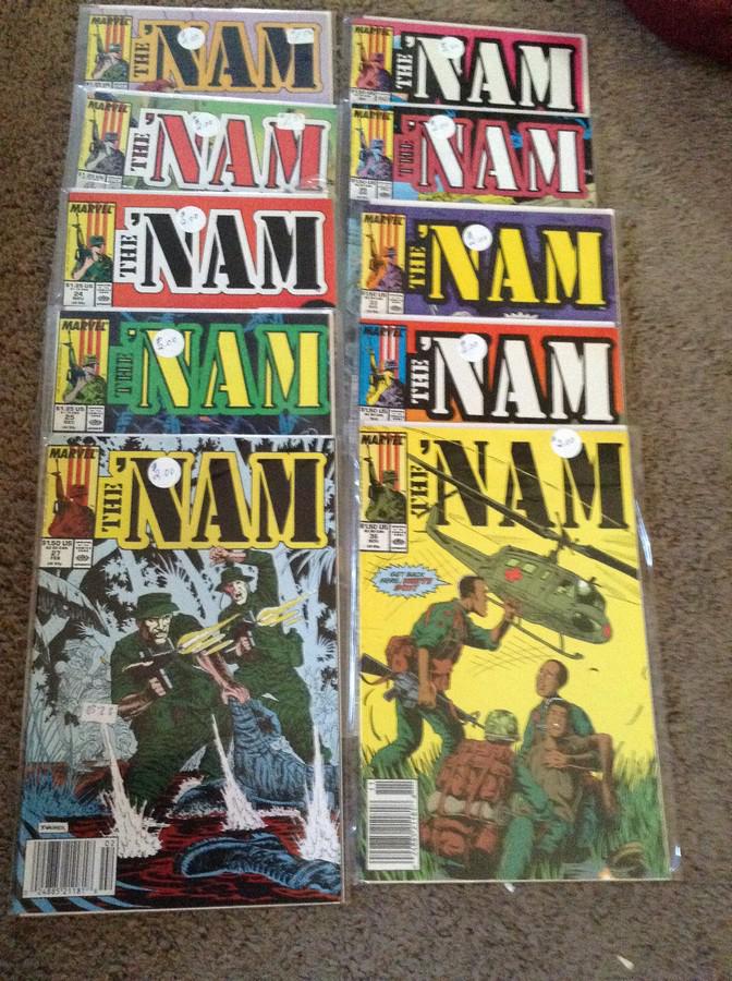 lot of 10 comic books (1 of 1)