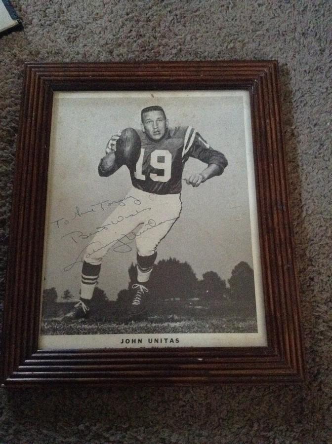 signed John Unitas picture 10x12 (1 of 1)