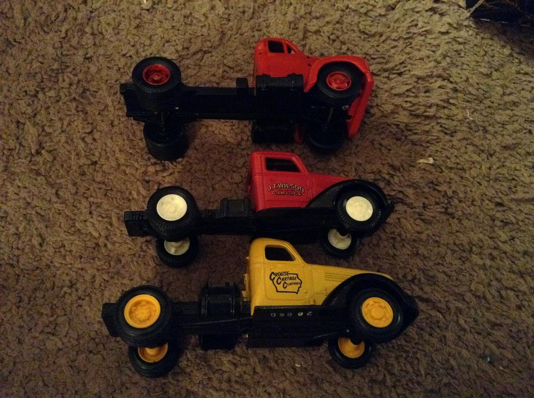 lot of diecast firetrucks (1 of 1)