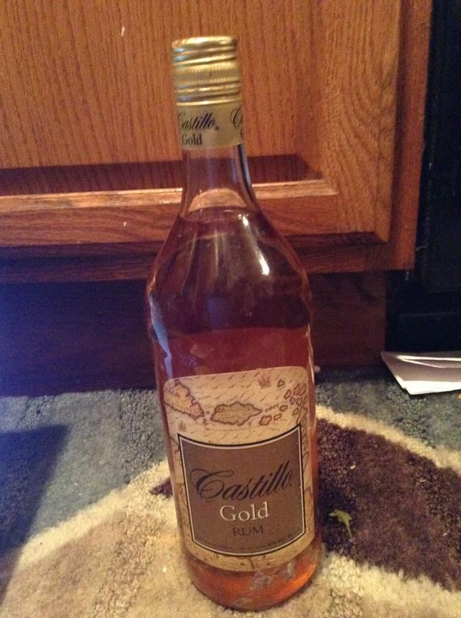 Castillo Gold Rum 1 liter: Castillo Gold Rum 1 liter