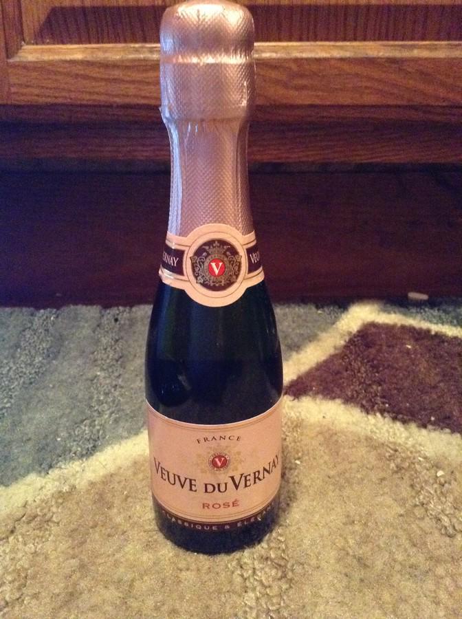 Veuve Du Vernay Rose 187ml: Veuve Du Vernay Rose 187ml