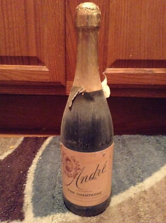Andre Pink Champagne 750mL: Andre Pink Champagne 750mL