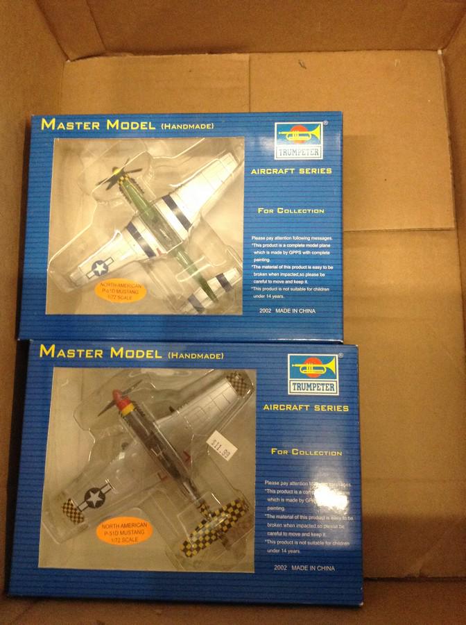 2 Master Model airplanes: 2 Master Model airplanes