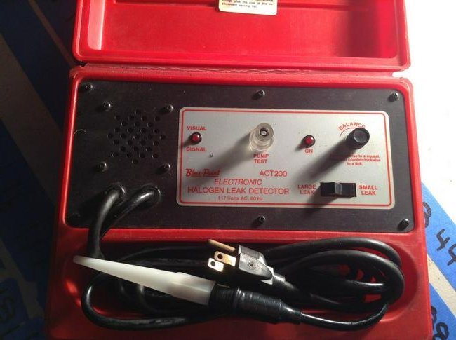 snap on tools Halogen leak detector: snap on tools Halogen leak detector