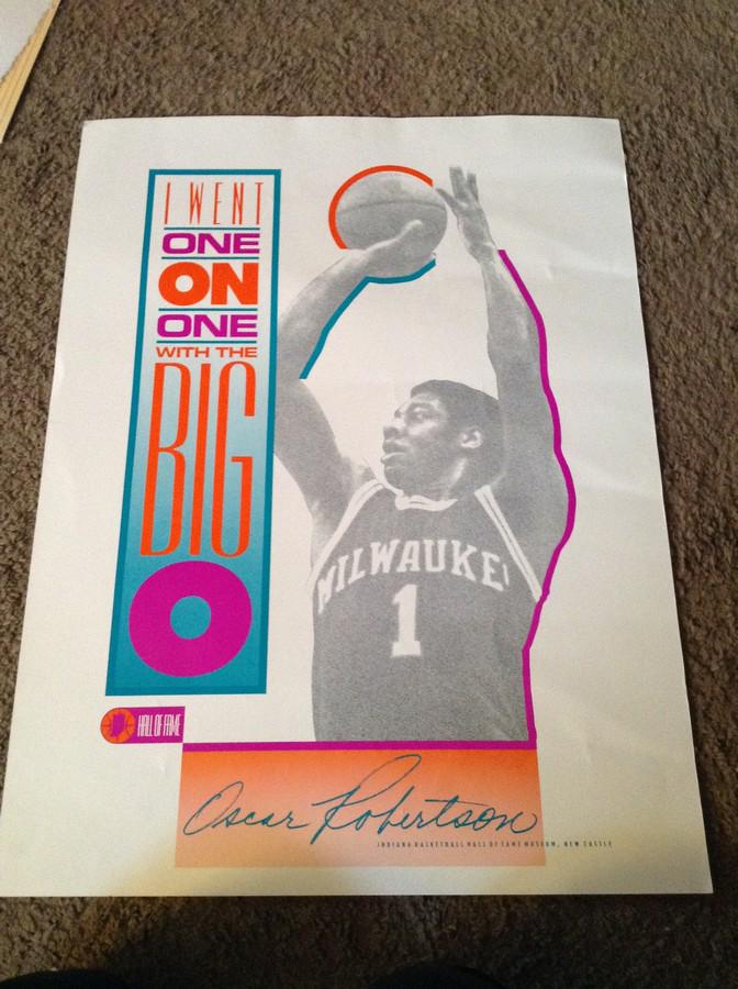 signed Oscar Robertson poster 18x24 (1 of 1)