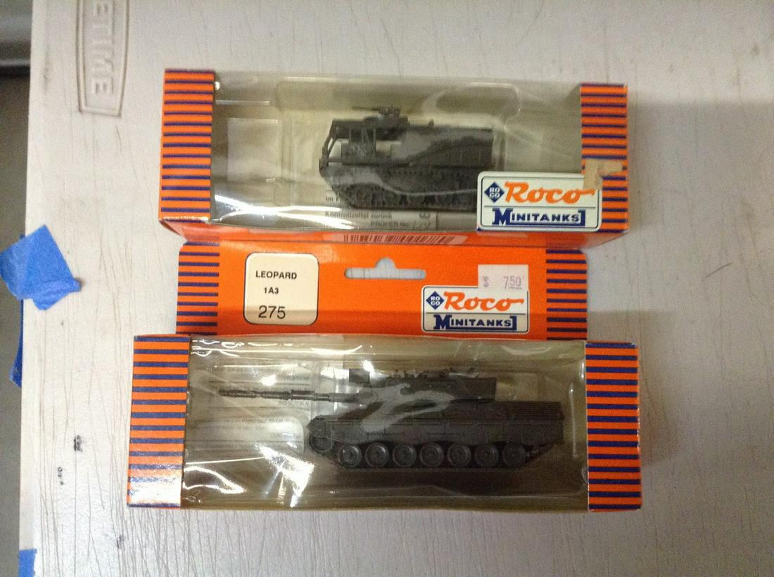 lot of two Roco miniatures military cars: lot of two Roco miniatures military cars