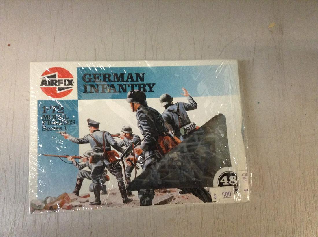 airfix German infantry plastic figures new in package (1 of 1)