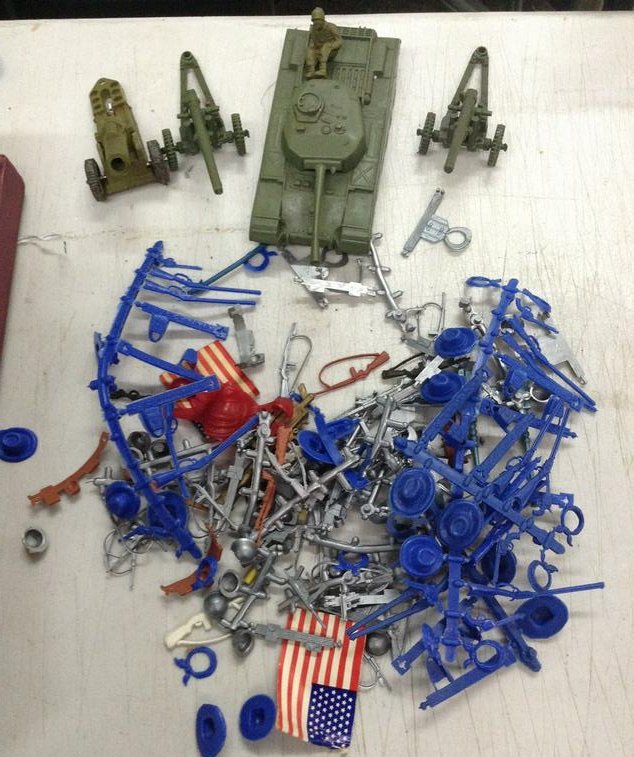 lot early army weapons and plastic toys: lot early army weapons and plastic toys