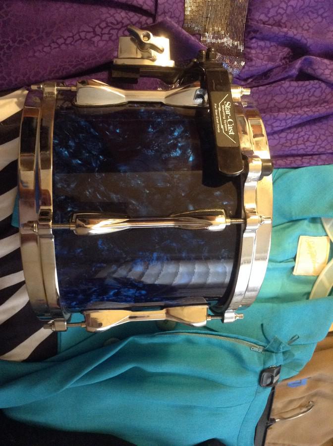 tama superstar blue metallic drum: tama superstar blue metallic drum