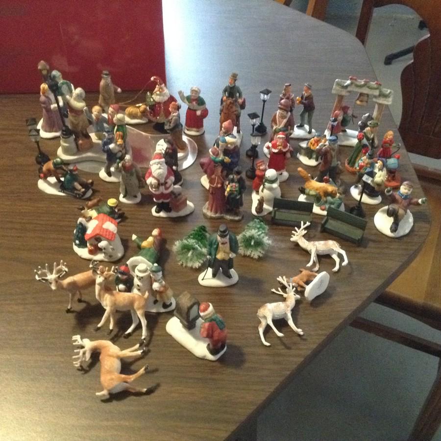 Lenox Christmas figurines: Lenox Christmas figurines
