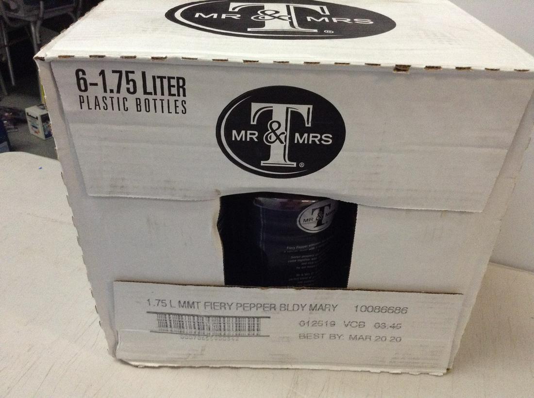 Mr. and Mrs. t fiery pepper bloody Mary mix: Mr. and Mrs. t fiery pepper bloody Mary mix