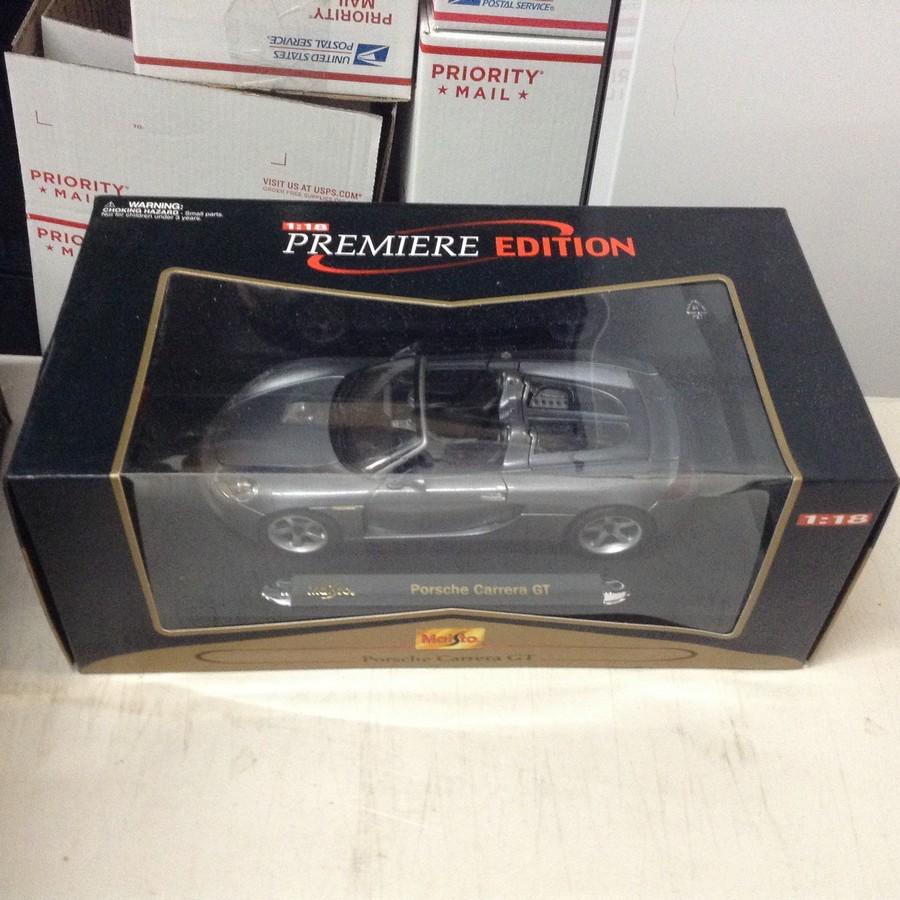 1/18th Porsche Carrera GT model (1 of 1)