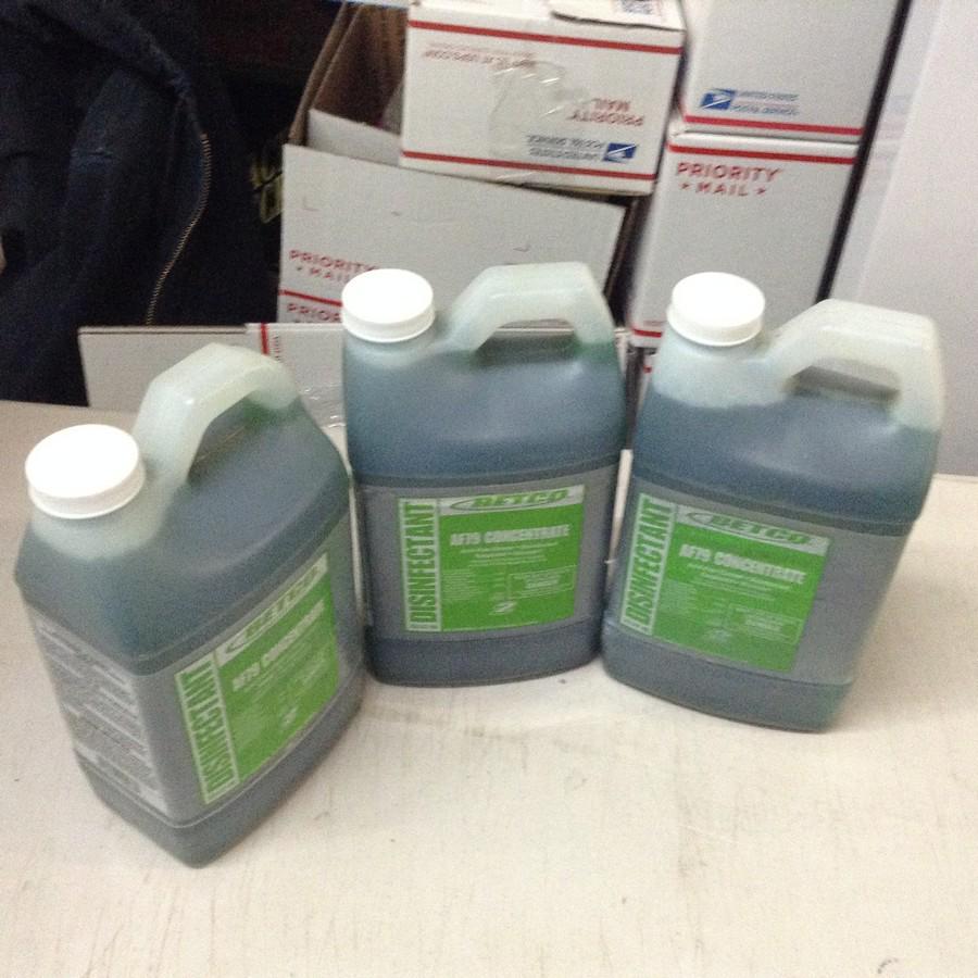 betco disinfectant cleaner concentrate (1 of 1)