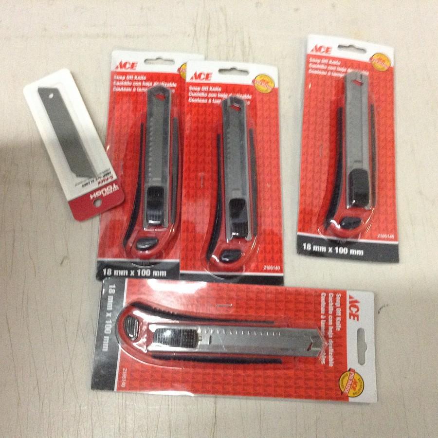ace hardware new in package razor knives (1 of 1)