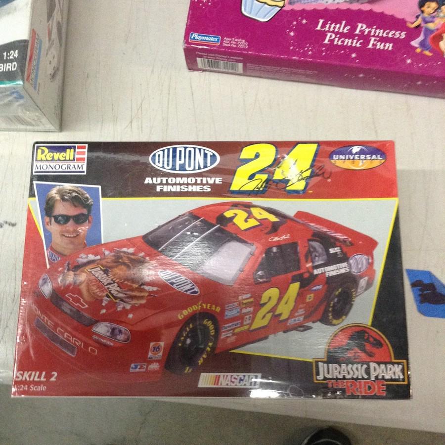 Revell vintage model Jurassic park (1 of 1)