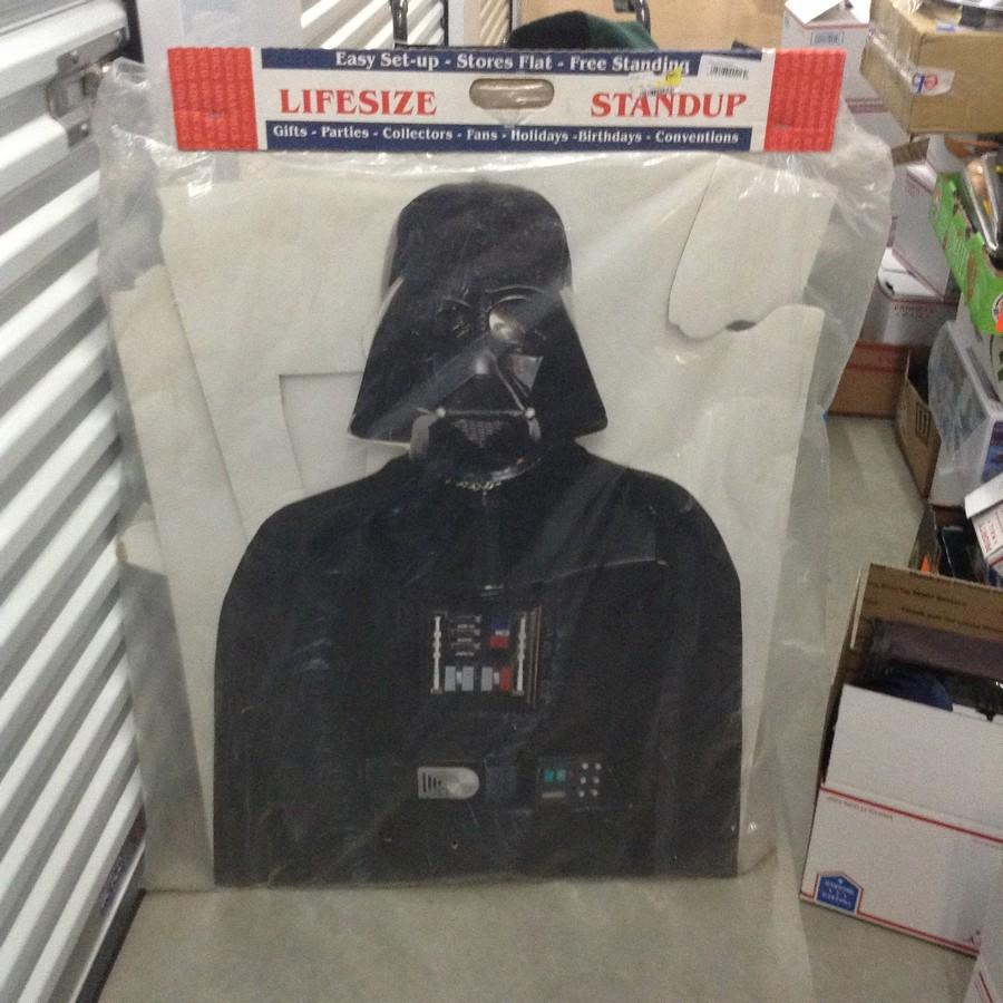 Lifesize cut Darth Vader in package (1 of 1)