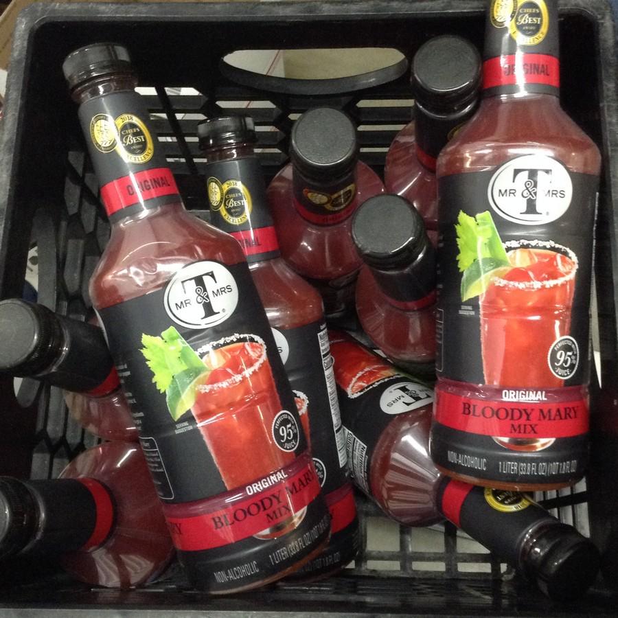 Mr. and Mrs. t bloody Mary mix: Mr. and Mrs. t bloody Mary mix
