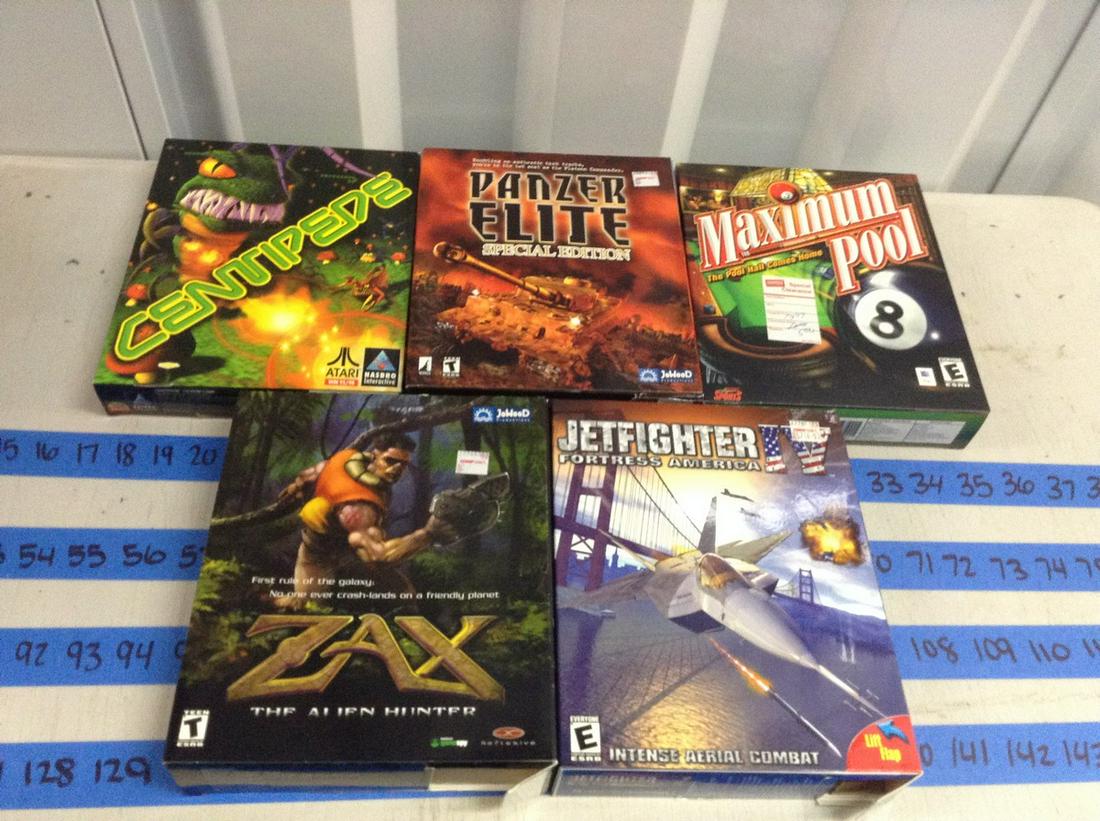 lot of 5 vintage computer games (1 of 1)