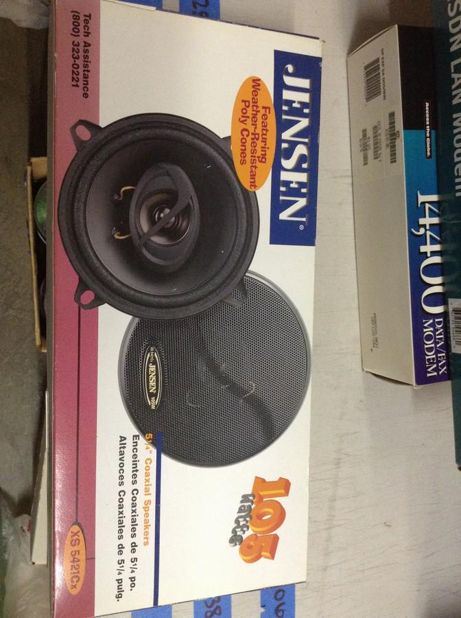new in the box Jensen speakers (1 of 1)