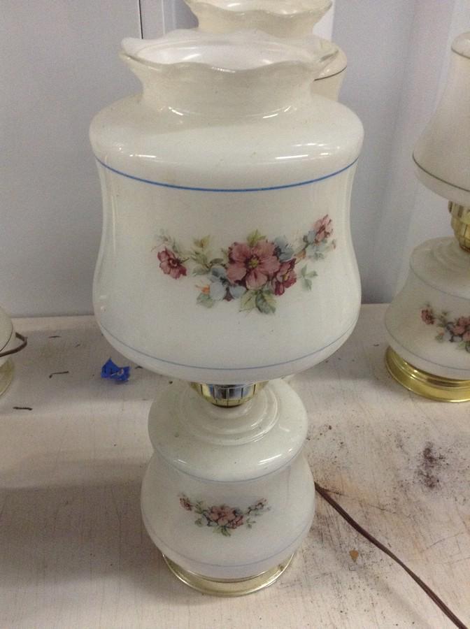 hand painted hurricane lamp 17" tall (1 of 1)