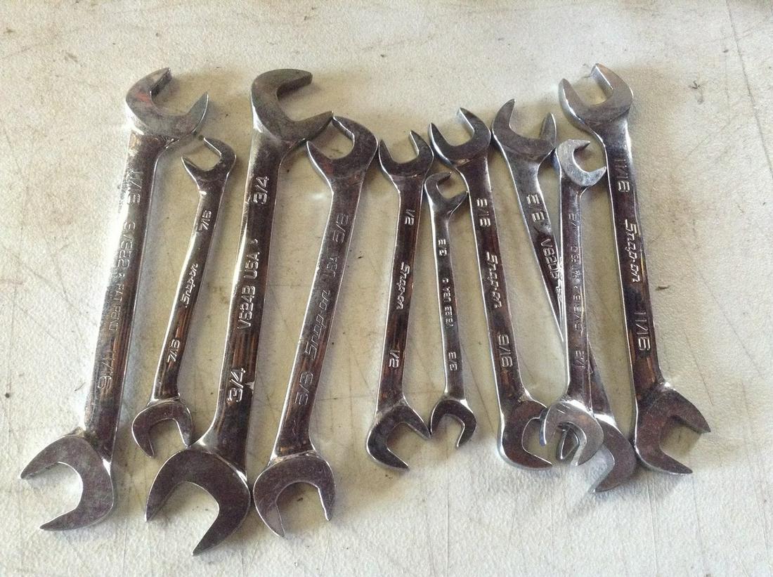 snap on angle wrenches (1 of 1)
