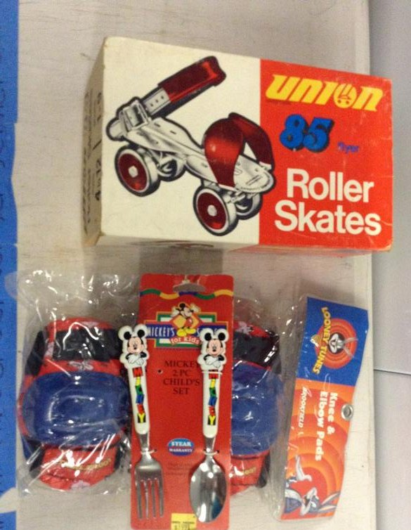 vintage mickey mouse utensils, looney tune, union: vintage mickey mouse utensils, looney tune, union roller skates