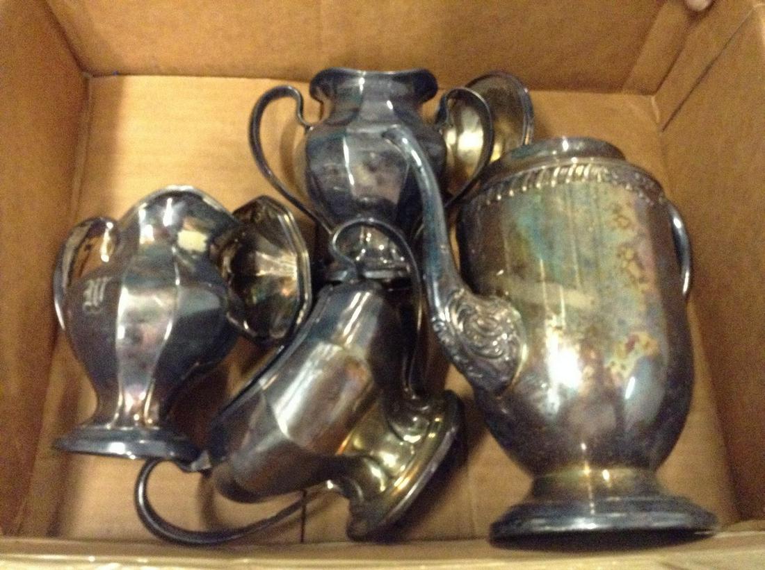 lot of silver plated serving set tea pot and more: lot of silver plated serving set tea pot and more