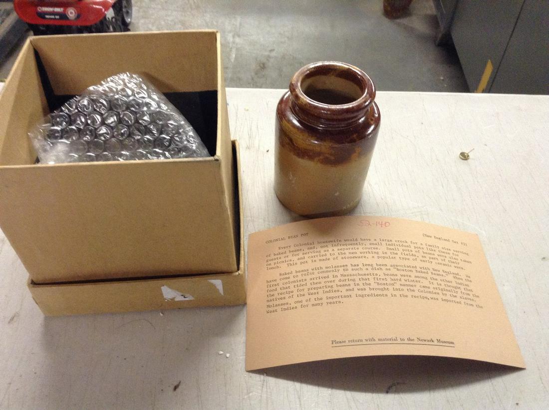 Newark museum colonial bean pot: Newark museum colonial bean pot